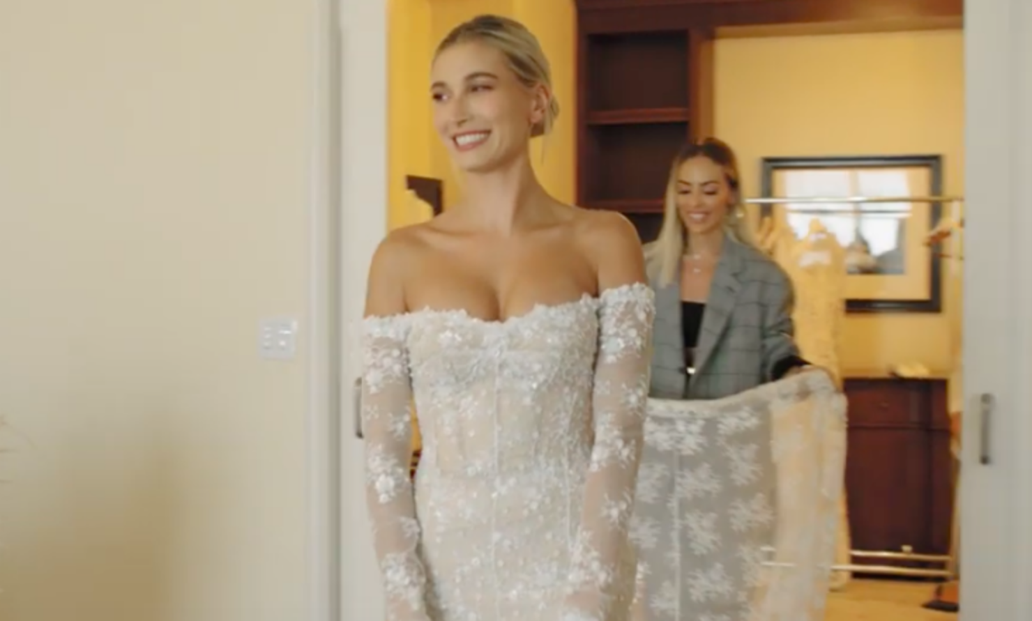 Vogue Shares Inside Look At Hailey Baldwin s Final Wedding Dress