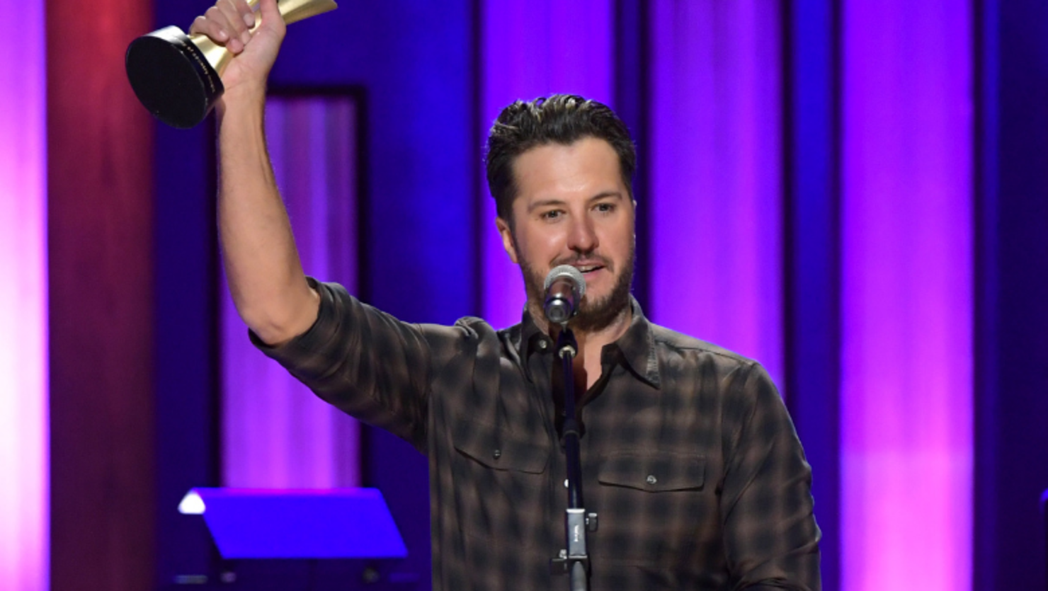 Luke Bryan Receives ACM Album Of The Decade Award For 'Crash My Party'