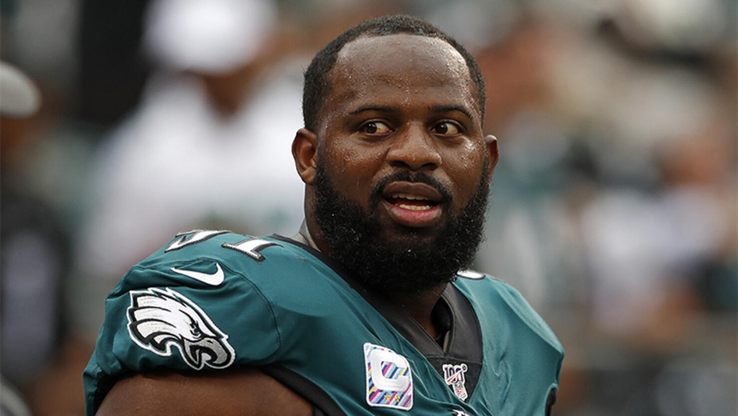 Eagles Defensive Tackle Fletcher Cox Scares Off Intruder With A Shotgun ...