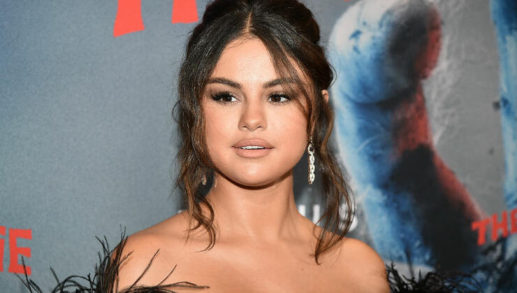 Selena Gomez Breaks Her Silence After Hailey Baldwins Ill