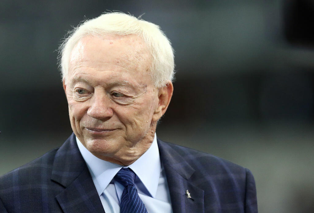 Jerry Jones Donates Million Dollars To Help Storm-Damaged School - Thumbnail Image