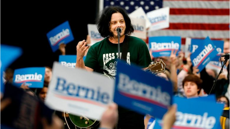 US-POLITICS-ELECTION-SANDERS-vote