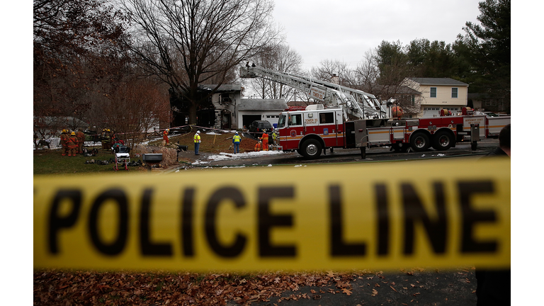 Small Plane Crashes Into Residual Area In Suburban Maryland