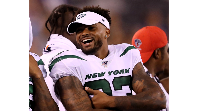 New York Jets v New York Giants