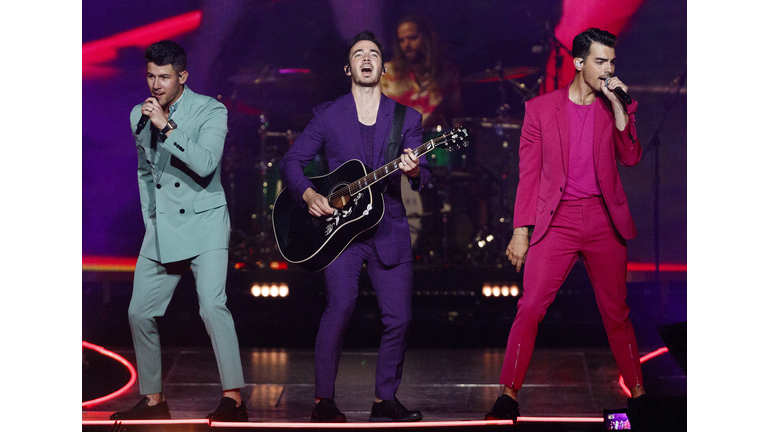Jonas Brothers In Concert - Vancouver, BC
