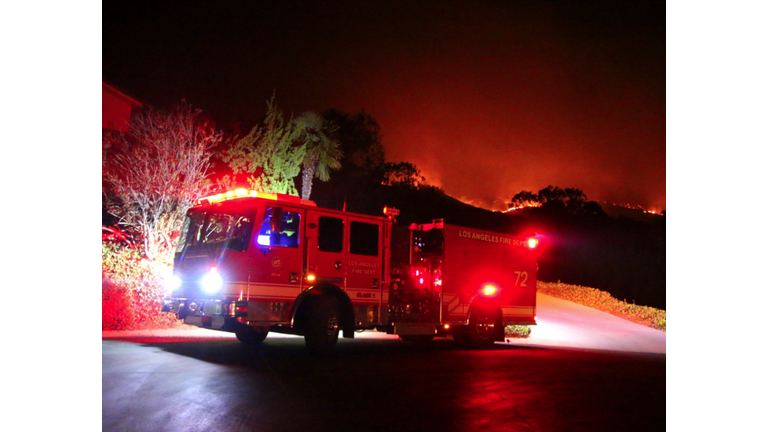 LA fire fighters assisting with Maria Fire