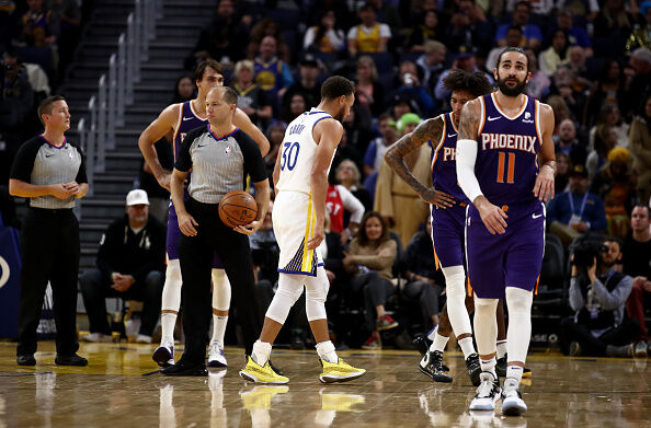Phoenix Suns v Golden State Warriors