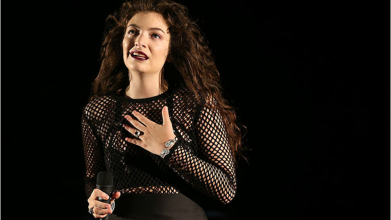 Lorde Performs In Auckland