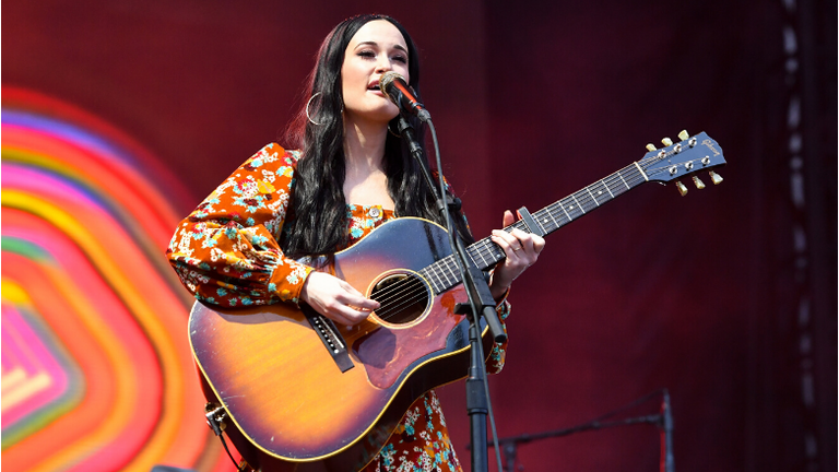 Kacey Musgraves Announces All-Star Christmas Special