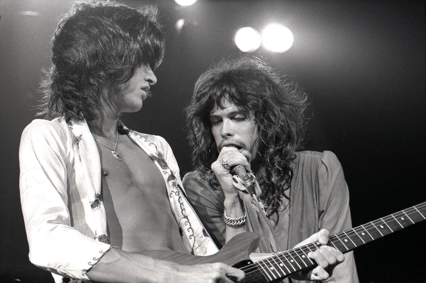 Photo of AEROSMITH and Joe PERRY and Steven TYLER