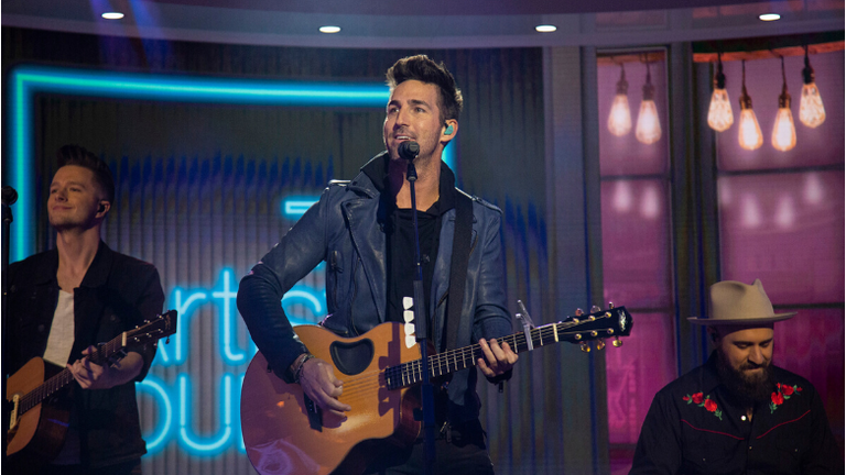 Jimmy Buffett, Chase Rice And More Performed At Jake Owen's Charity Event