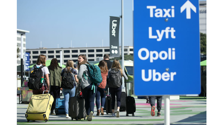 New Ride App Pick Up Lot At LAX Results In Long Delays In Passenger Pickups From Airport