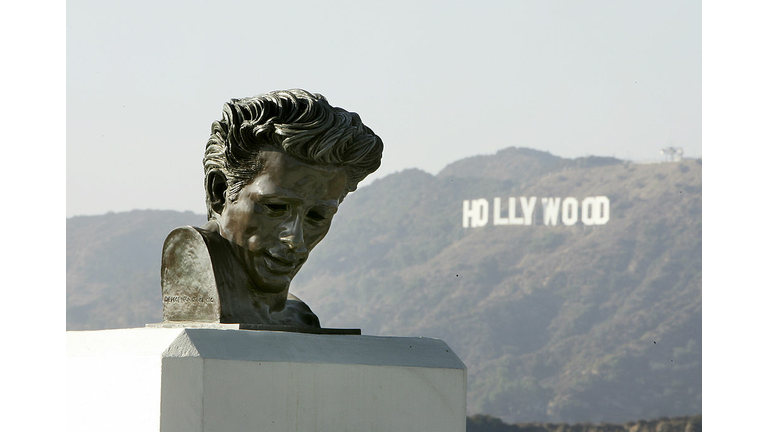 View of a statue of James Dean at the Gr