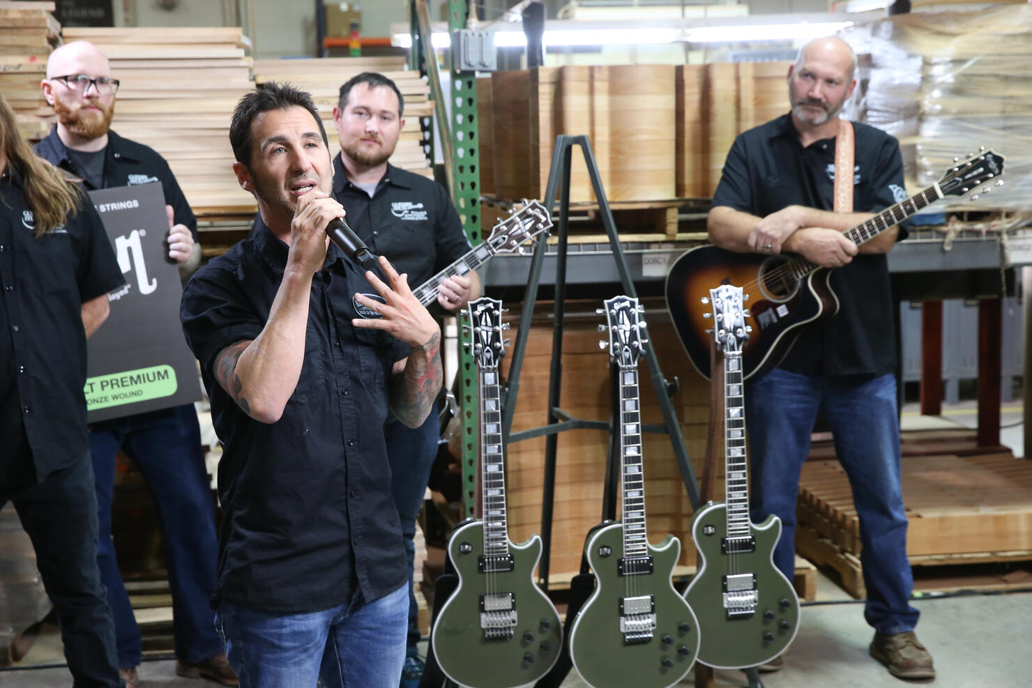 "Gibson and Guitars For Vets" Special Event