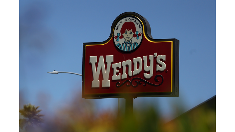 Wendy's Reports Slide In Earnings