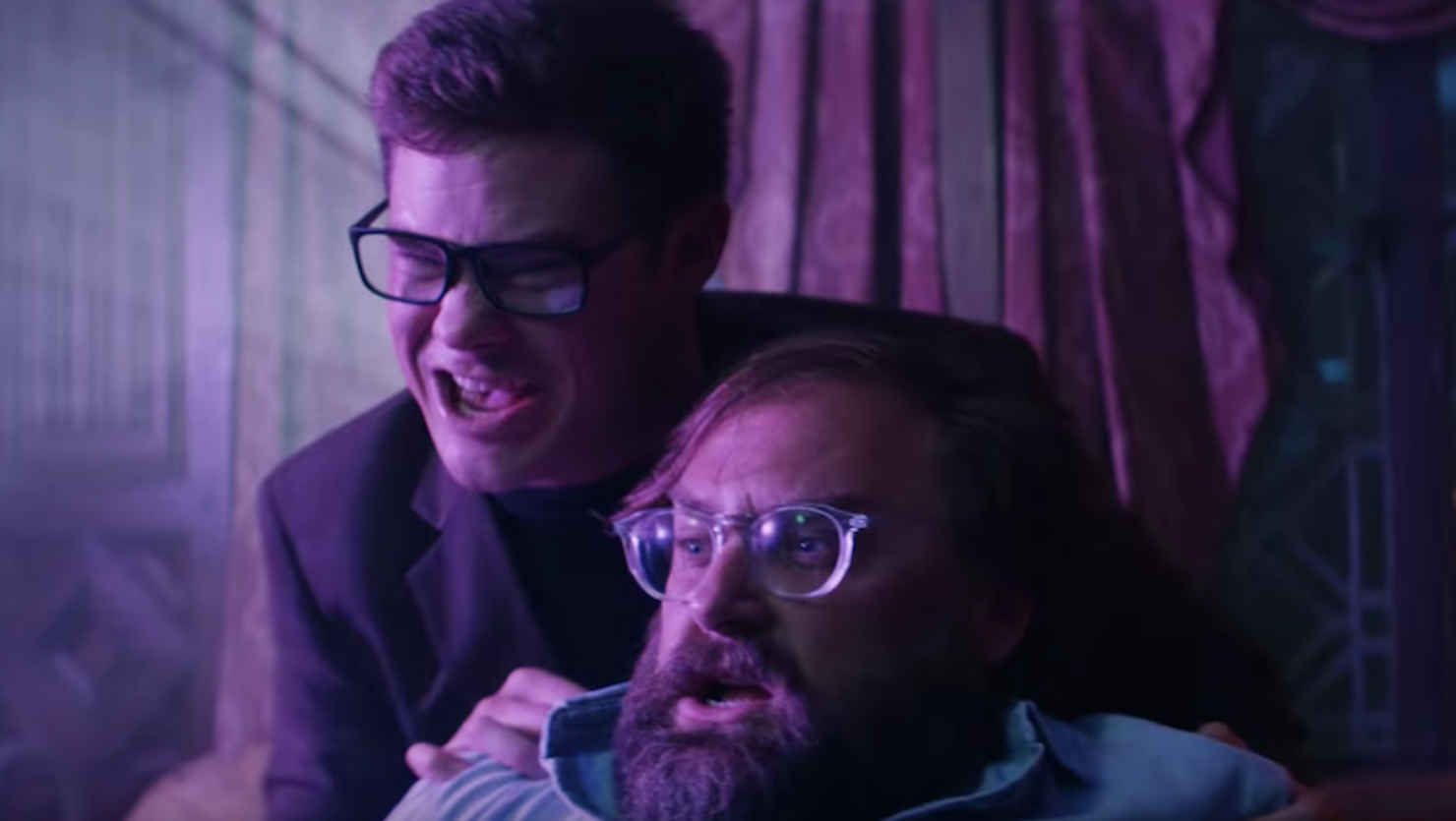 Adam Devine Plays A Deranged Therapist In Weezer's 'California Snow ...