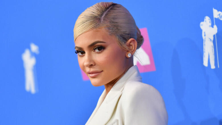 Kylie Jenner Sells Majority Stake Of Kylie Cosmetics For Millions - Thumbnail Image