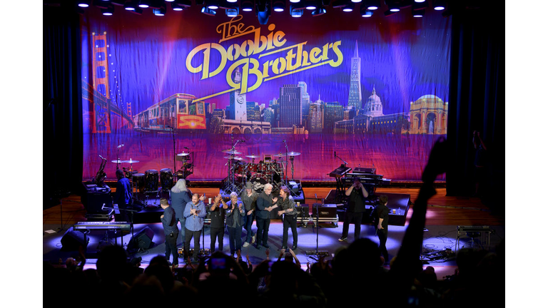 The Doobie Brothers Performing Toulouse Street And The Captain and Me Albums Live at The Ryman