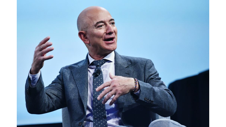 US-SPACE-AWARD-BEZOS