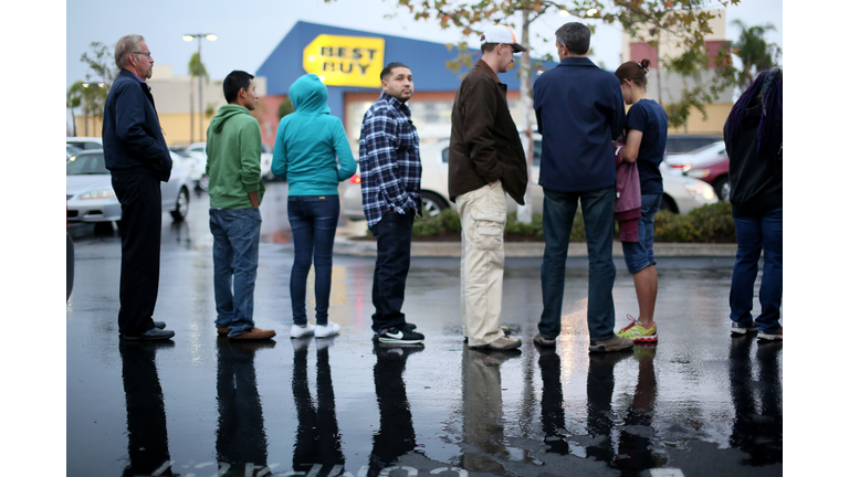 Retailers Open On Thanksgiving Evening, Starting Black Friday Sales Early
