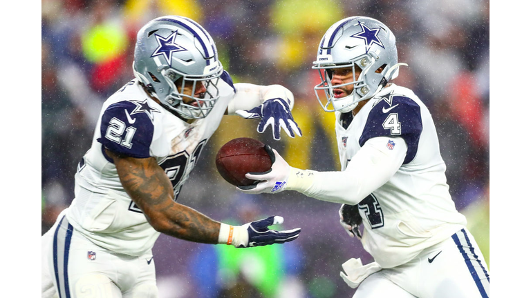 Dallas Cowboys v New England Patriots