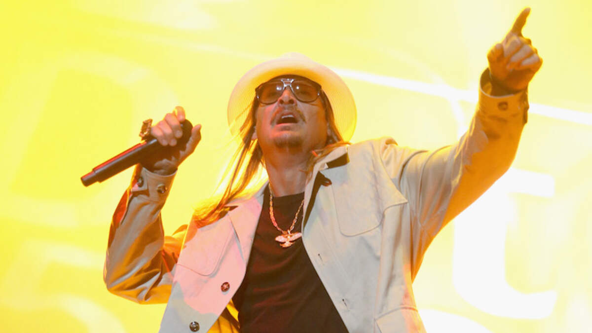 Kid Rock Kicked Off Stage After Drunken NSFW Rant Against Oprah