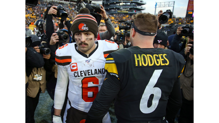 Cleveland Browns v Pittsburgh Steelers