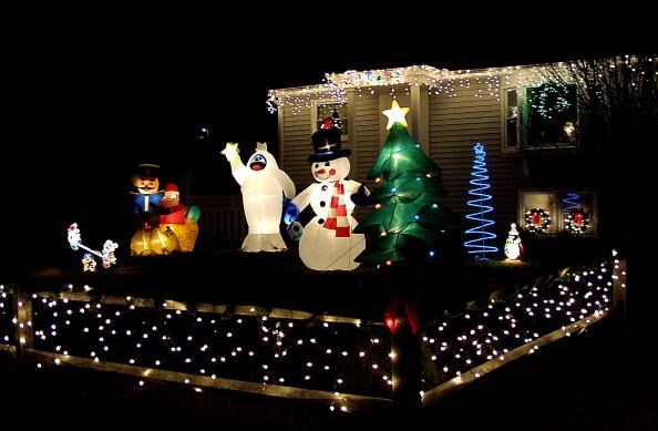 Sales for Outdoor Christmas Displays are Up