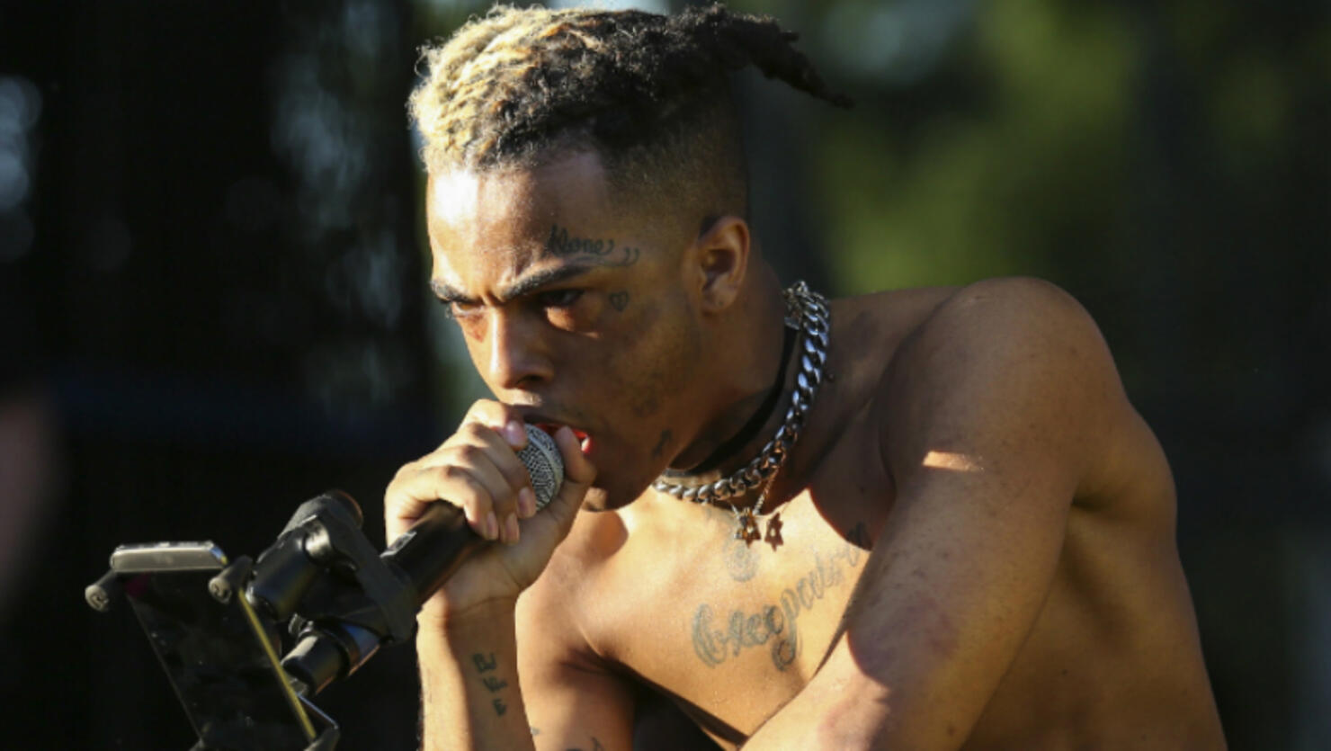 Xxxtentacion S Posthumous Album Bad Vibes Forever Drops Listen Iheart