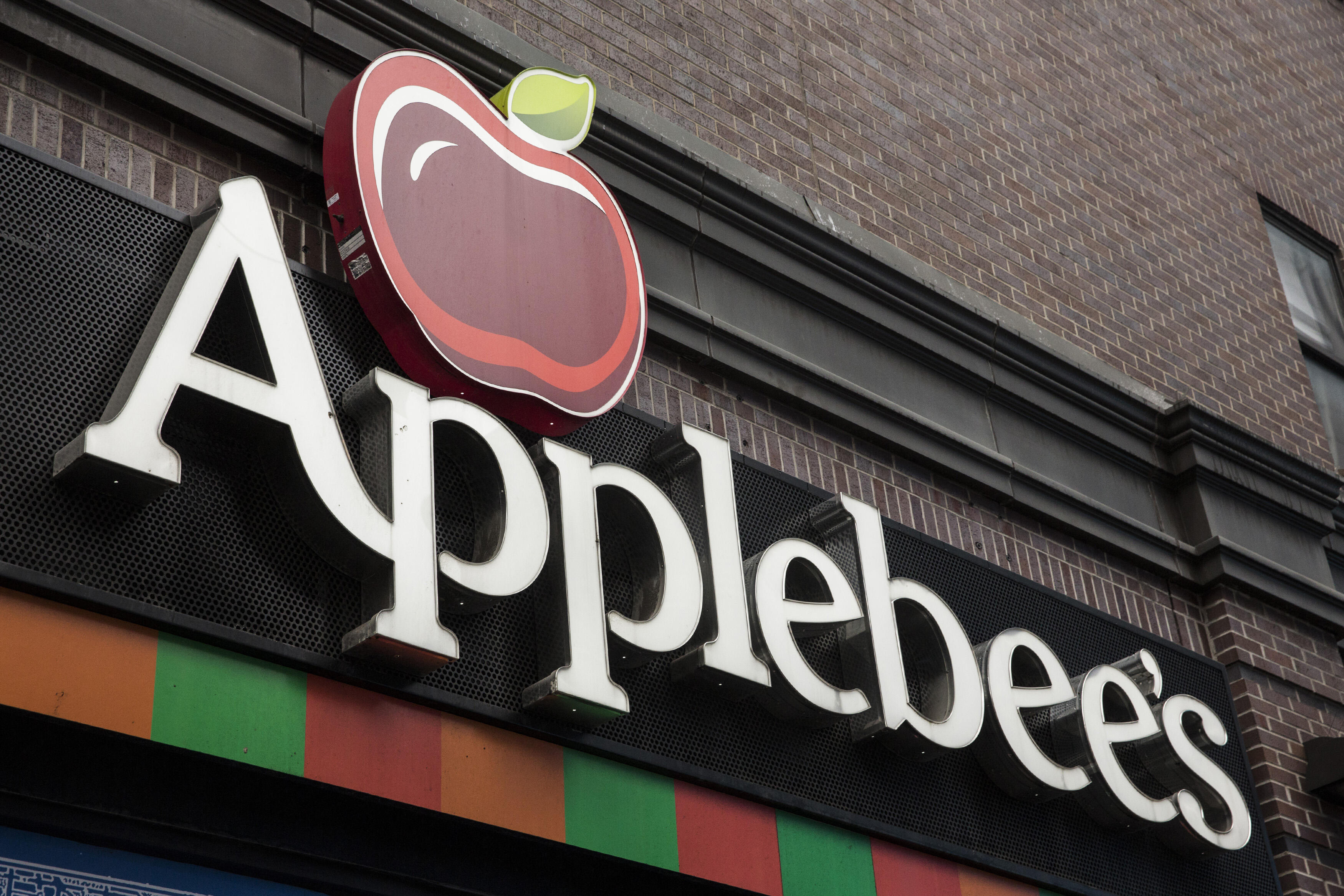 btc drops applebees