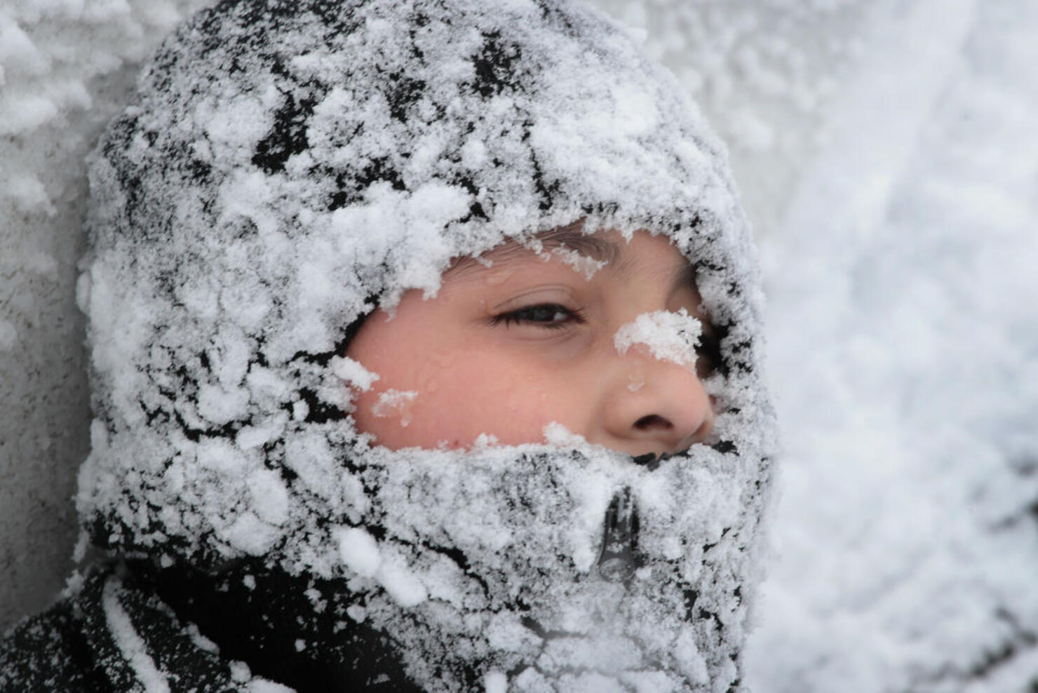 Winter Storm Brings Over 6 Inches Of Snow To Chicago