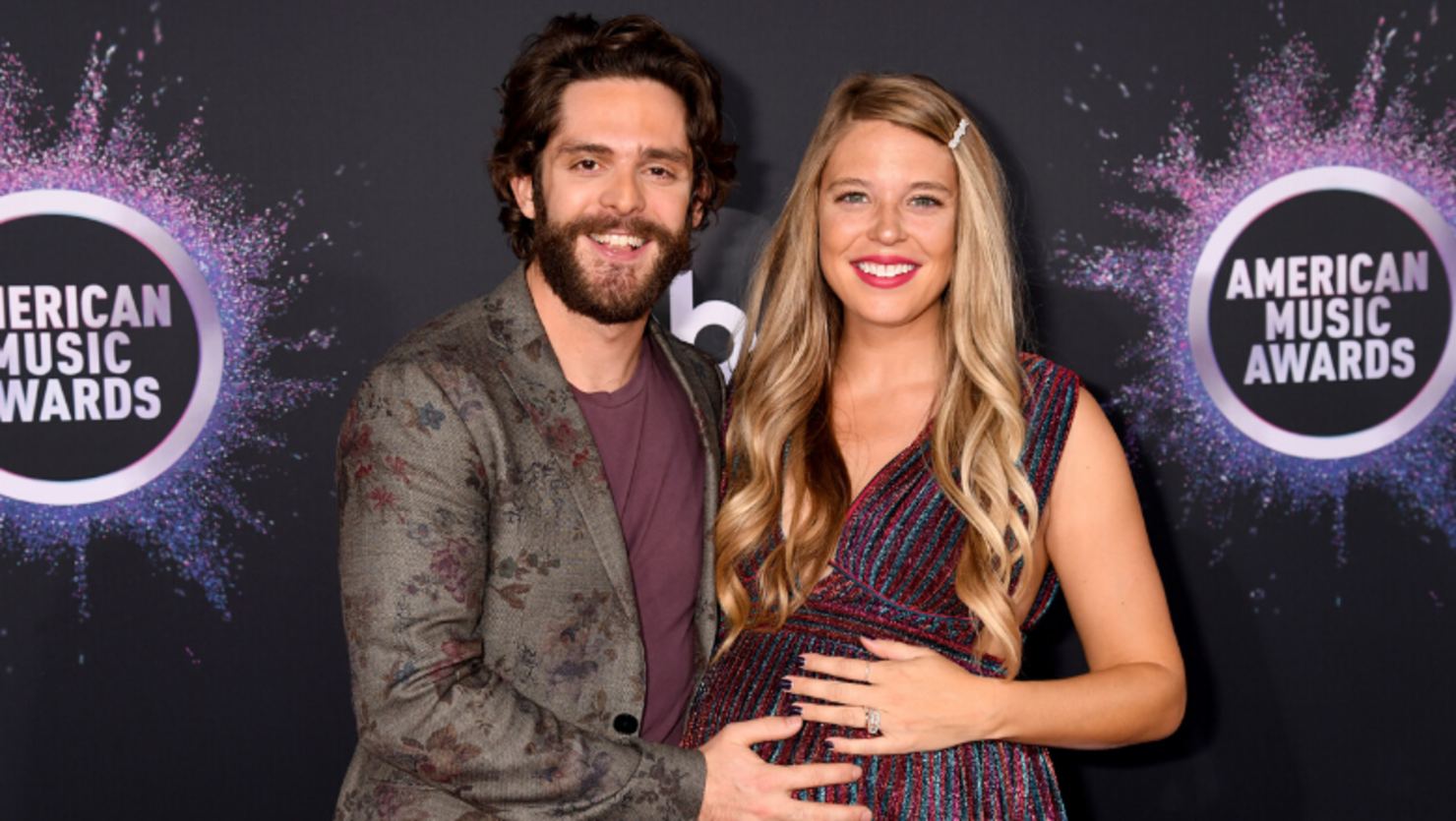 Thomas Rhett's Wife Lauren Thanks Him For Being 'Santa's Elf' In Sweet Post