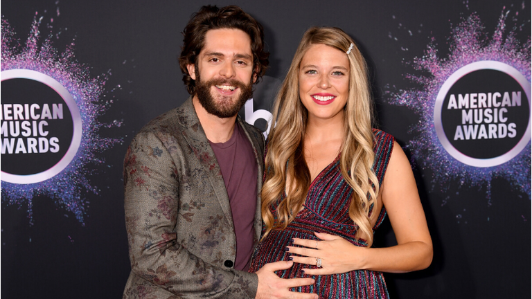 Thomas Rhett's Wife Lauren Thanks Him For Being 'Santa's Elf' In Sweet Post