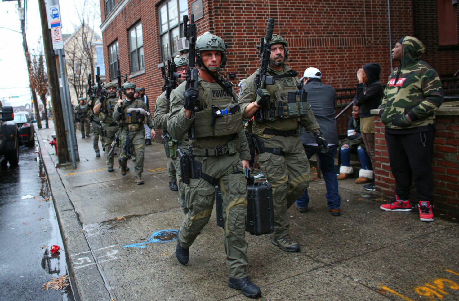 US-SHOOTING-POLICE