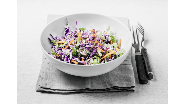 Fresh salad (red cabbage, lettuce, and carrots)