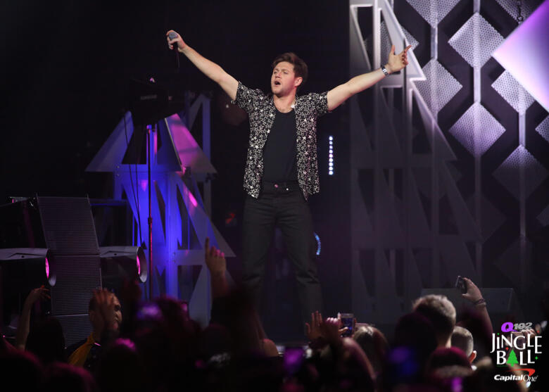 Niall Horan Performs @ Q102 Jingle Ball - Thumbnail Image