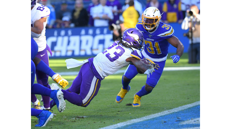 Minnesota Vikings v Los Angeles Chargers