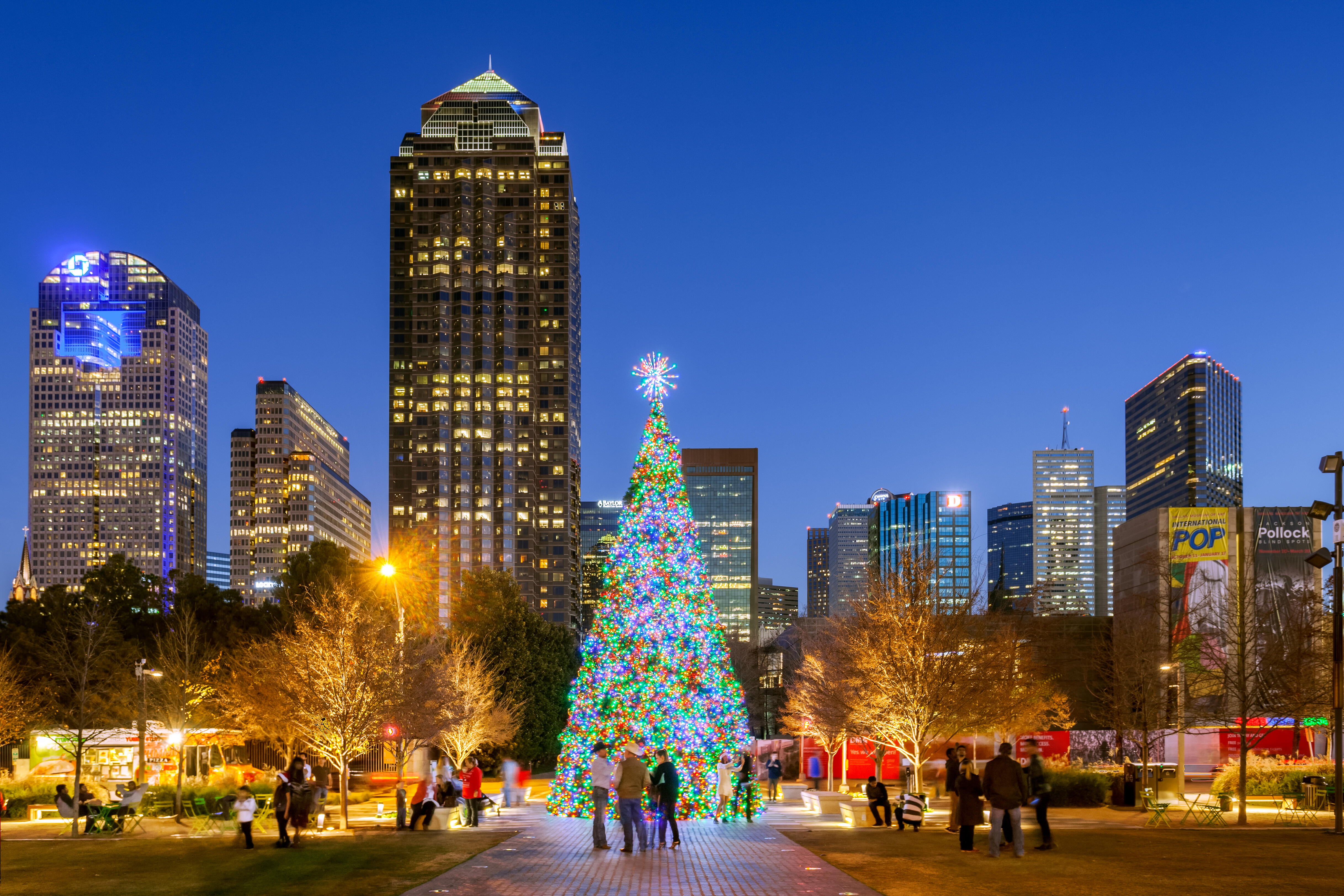 These 10 Cities Have The Best Christmas Celebrations In The U.S. iHeart