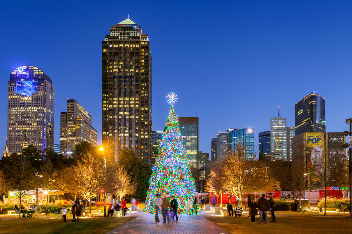 Christmas Tree, Klyde Warren Park, Dallas, Texas, America