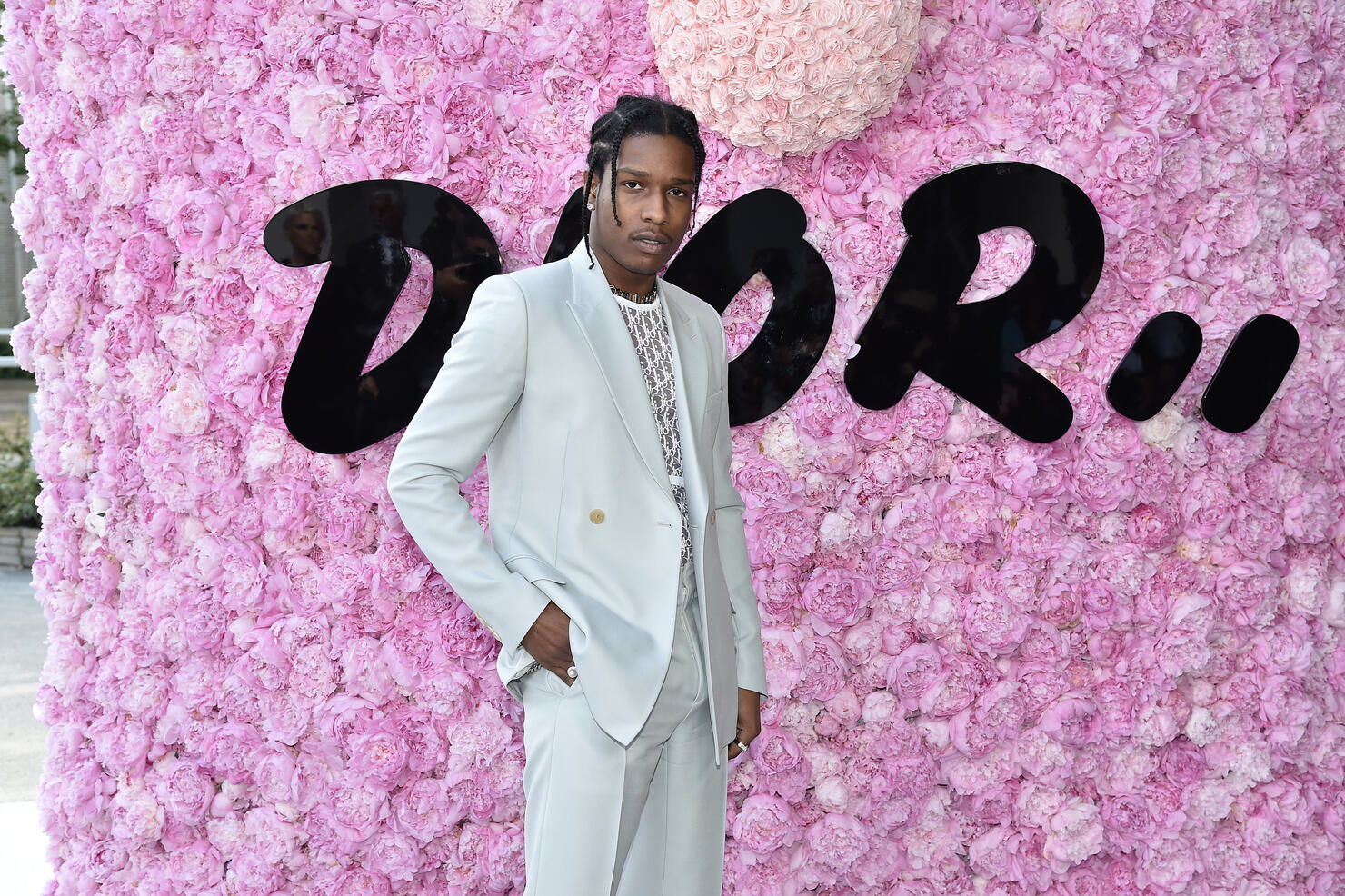 Dior Homme: Photocall - Paris Fashion Week - Menswear Spring/Summer 2019