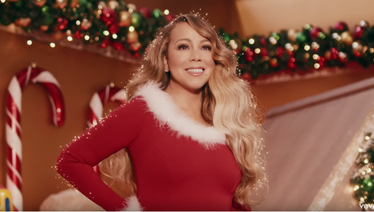 Mariah Carey Drops New All I Want For Christmas Is You Video Iheartradio 7788