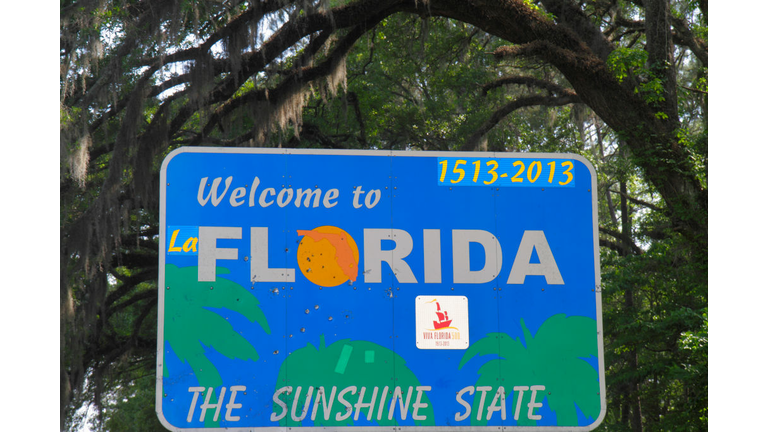 Welcome to La Florida sign.