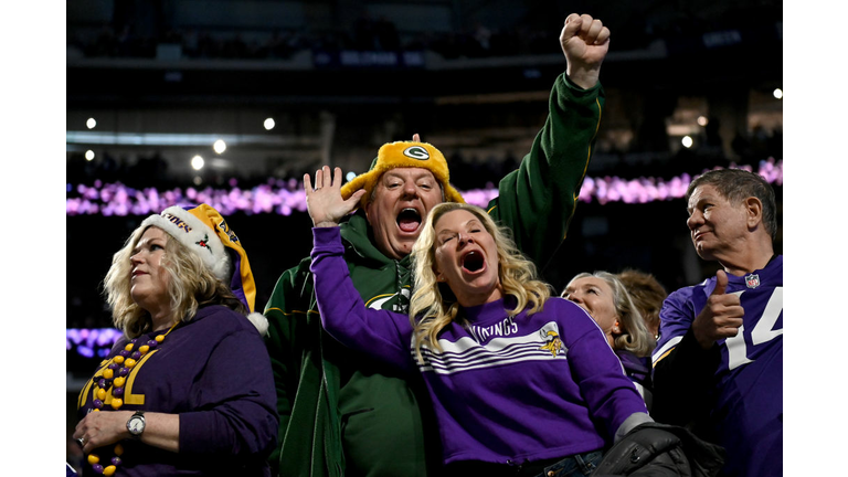 Green Bay Packers v Minnesota Vikings
