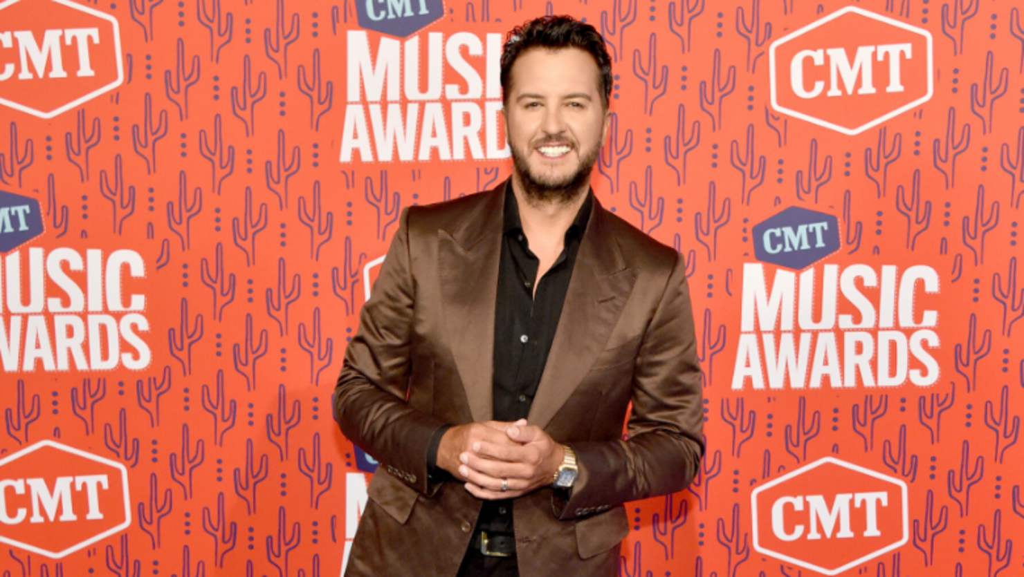Luke Bryan Reveals His Family's Unique Christmas Eve Ritual 