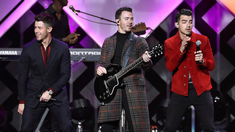 Jonas Brothers Finally Release Song 'Jersey' From 'Chasing Happiness ...