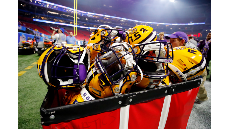 College Football Playoff Semifinal at the Chick-fil-A Peach Bowl - LSU v Oklahoma
