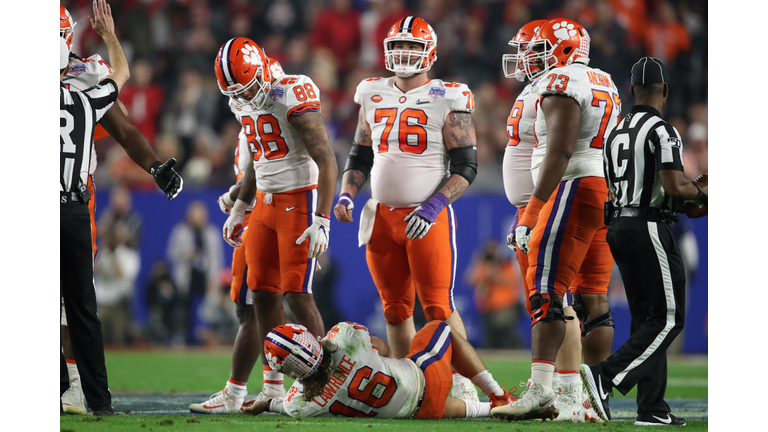 College Football Playoff Semifinal at the PlayStation Fiesta Bowl - Clemson v Ohio State