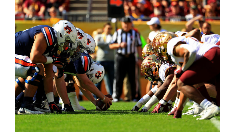 Outback Bowl - Minnesota v Auburn