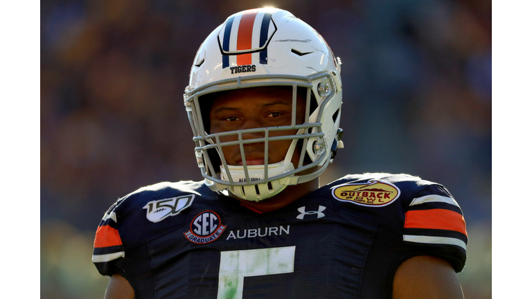 Outback Bowl - Minnesota v Auburn