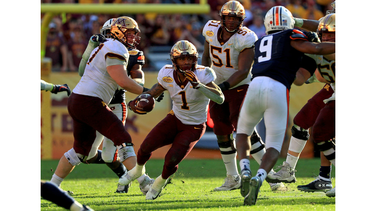 Outback Bowl - Minnesota v Auburn